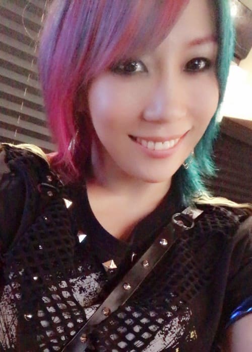 Asuka in an Instagram selfie as seen in March 2018