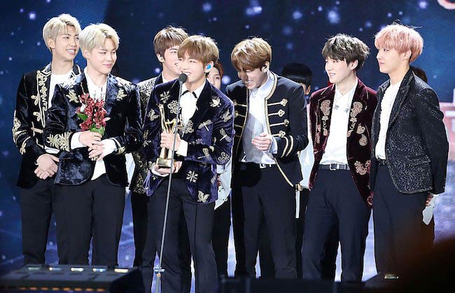 BTS won the donsang award at the 2017 Golden Disk Awards in Seoul