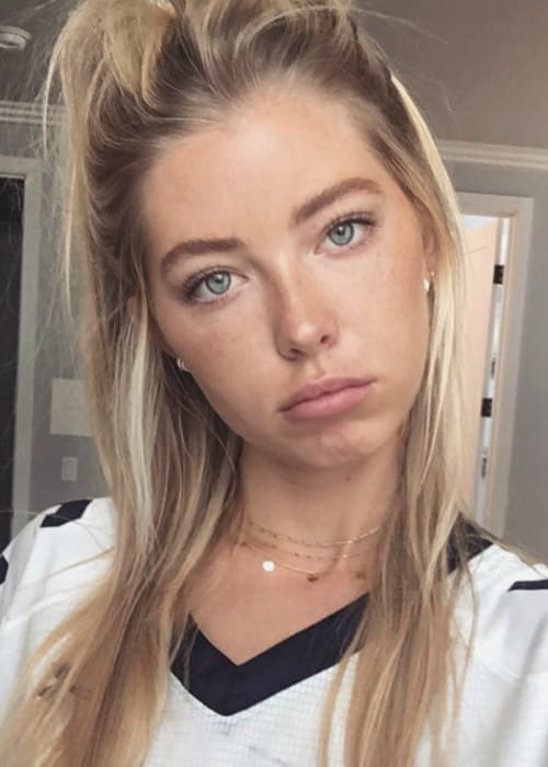 Baskin Champion promoting Adina's Jewels in a selfie in September 2017