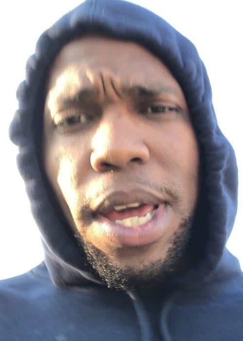 Currensy in an Instagram selfie as seen in April 2018