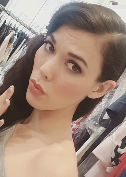 Diva Cam in an Instagram selfie as seen in September 2017