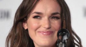 Elizabeth Henstridge