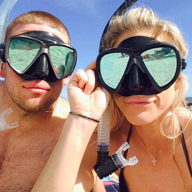 Julie Ertz and Zach Ertz while snorkeling in 2015