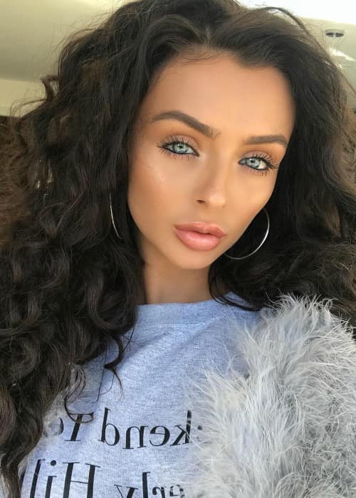 Kady McDermott in an Instagram selfie as seen in February 2018