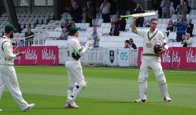 Kevin Pietersen (Right) during Ashes Cricket Series