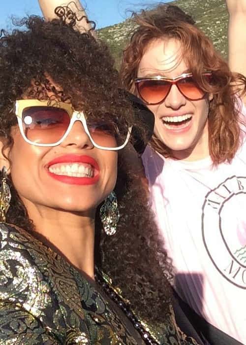 Mackenzie Davis (Right) and Gugu Mbatha-Raw in a selfie in March 2018