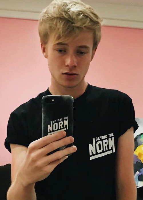 Sam Golbach in a selfie in October 2017