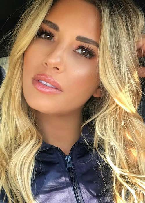 Sierra Skye in an Instagram selfie as seen in October 2017