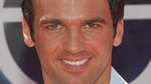 Tony Dovolani