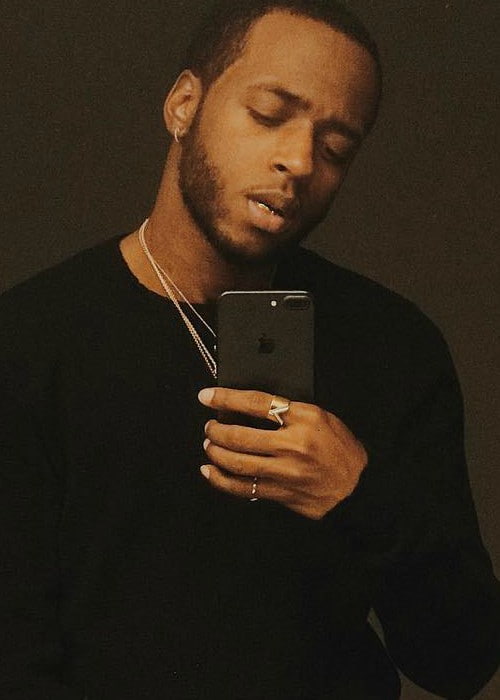 6lack in an Instagram selfie as seen in October 2017