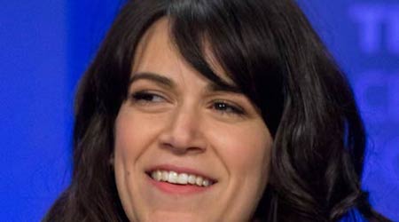 Abbi Jacobson Height, Weight, Age, Body Statistics