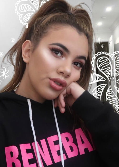 Adelaine Morin in an Instagram selfie as seen in February 2018