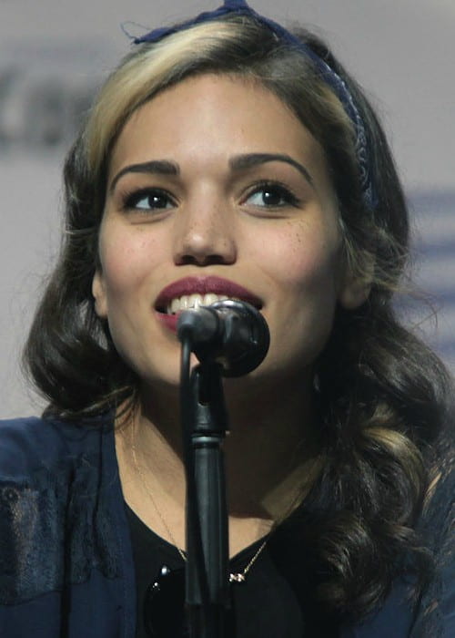 Ciara Renée speaking at the 2016 WonderCon