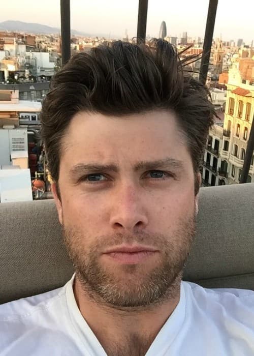 Colin Jost in a selfie in June 2015