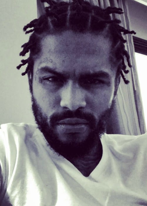 Dave East in a selfie as seen in April 2018