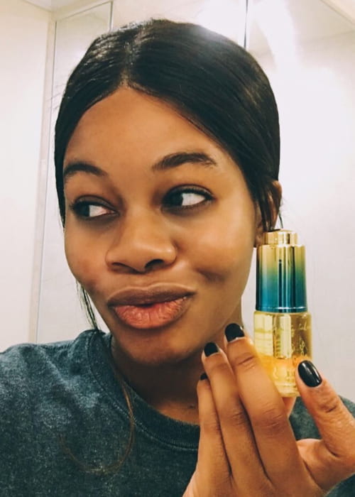 Gabby Douglas promoting Beauty Bakerie in a selfie in January 2018