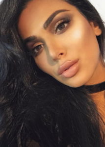 Huda Kattan Height, Weight, Age, Boyfriend, Family, Facts, Biography