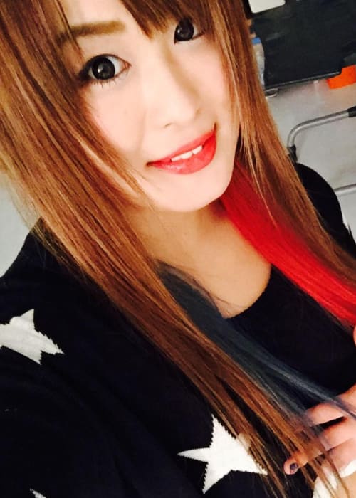 Io Shirai in an Instagram selfie as seen in December 2015