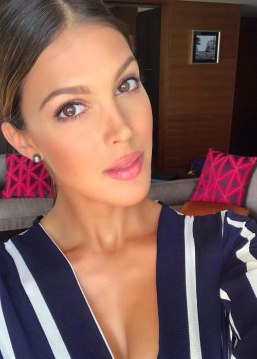 Iris Mittenaere in an Instagram selfie as seen in May 2018