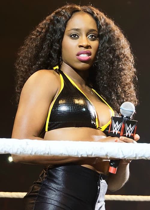 Naomi during a live event in 2015