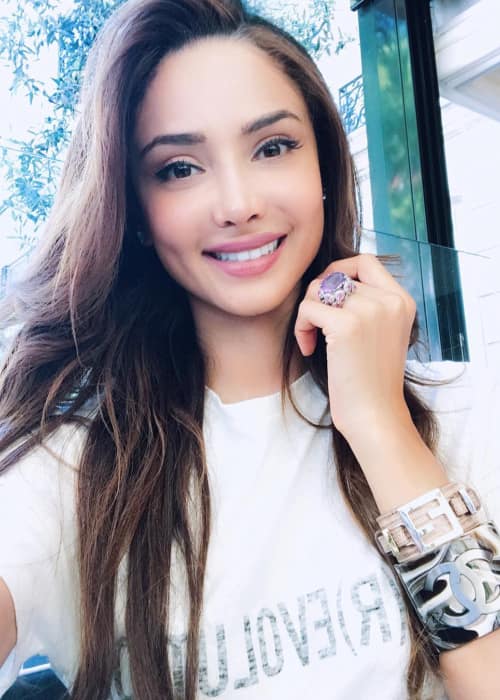 Patricia Gloria Contreras promoting Chanel in a selfie in May 2018