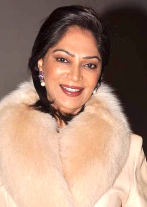 Simi Garewal at Farah Khan's birthday bash in January 2012