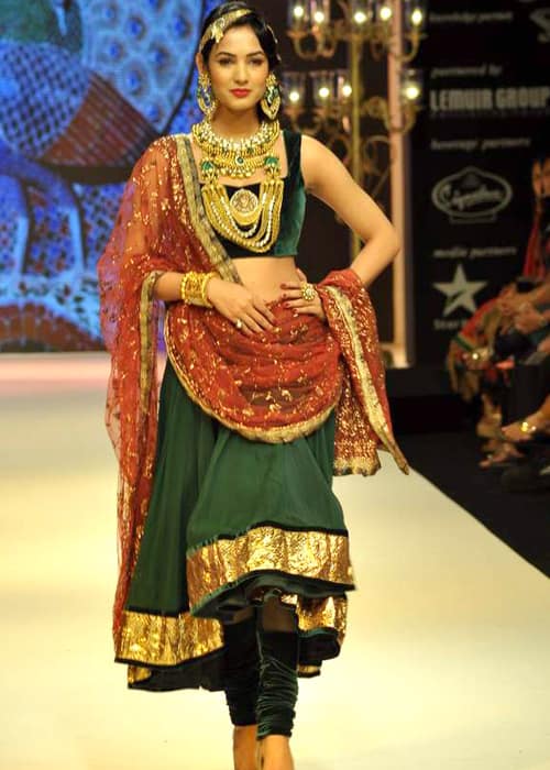 Sonal Chauhan at IIJW in August 2012