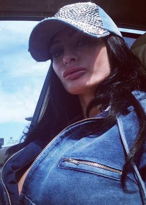 Victoria Wild in an Instagram selfie as seen in January 2016