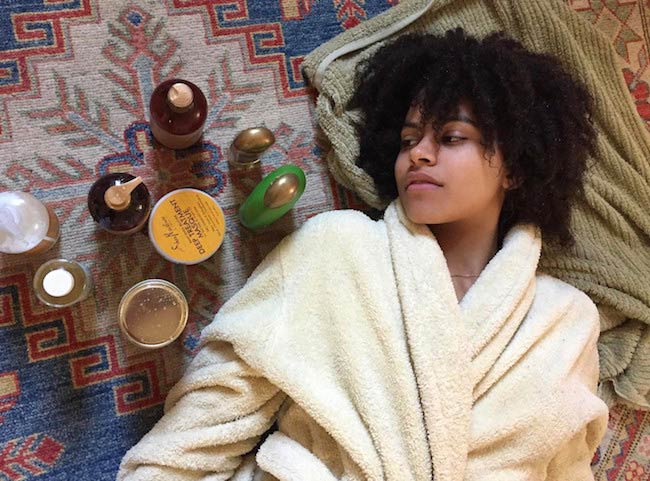 Zazie Beetz with her cosmetic products in an Instagram selfie in April 2017