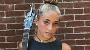 Brynn Cartelli
