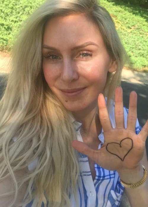 Charlotte Flair in a selfie in April 2018