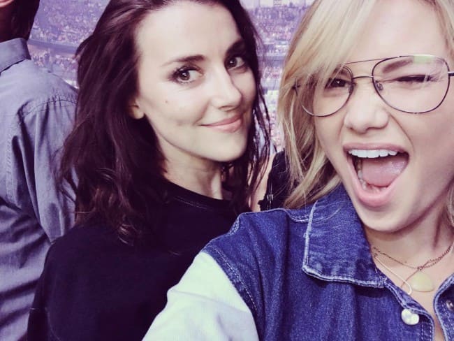 Emma Lahana (Left) and Olivia Holt in a selfie in November 2017
