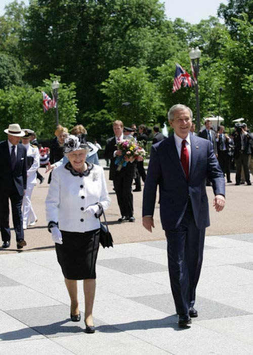 George W. Bush escorting Queen Elizabeth II from the White House to Blair House in 2007