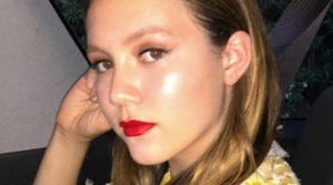Iris Apatow