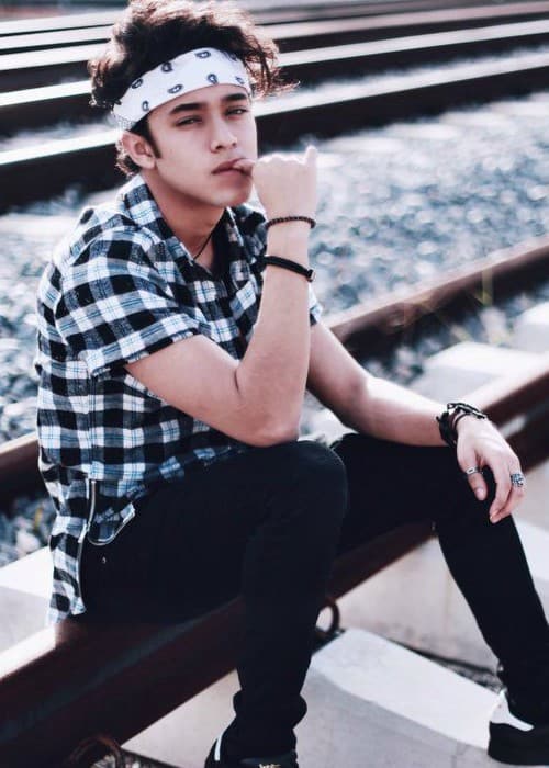 Joel Pimentel Height, Weight, Age, Girlfriend, Family, Facts, Biography