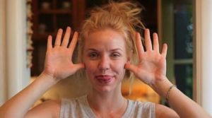 Kelli Garner