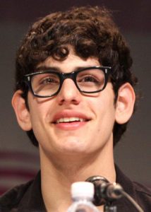 Matt Bennett Height, Weight, Age, Girlfriend, Family, Biography