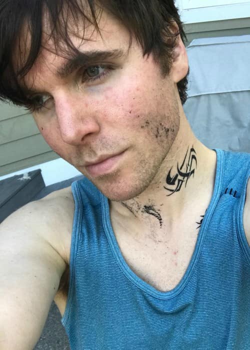 Onision in an Instagram selfie as seen in June 2017