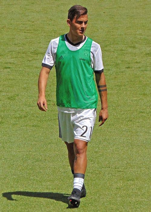 Paulo Dybala on the playing field during a practice session in 2017