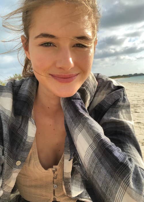Sanne Vloet in a selfie in March 2018