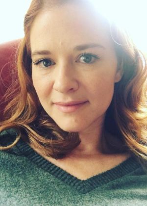 Sarah Drew Height, Weight, Age, Spouse, Children, Family, Facts, Bio