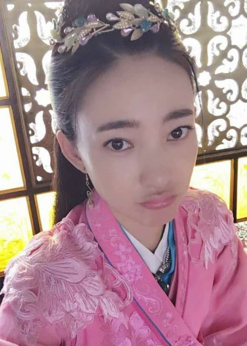 Wang Likun Height, Weight, Age, Body Statistics - Healthy Celeb