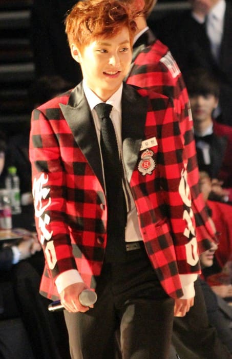 Xiumin at the Seoul Music Awards in January 2014