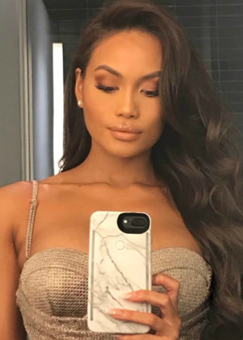 Daphne Joy in an Instagram selfie as seen in January 2018