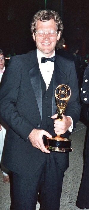 David Letterman holding an Emmy at the 39th Emmy Awards in September 1987