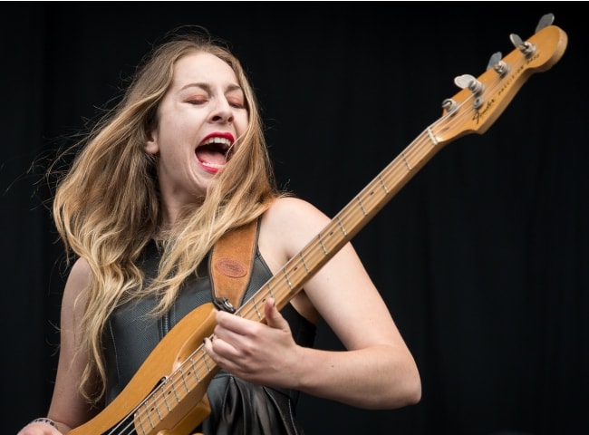 Este Haim performing at Øyafestivalen in 2013