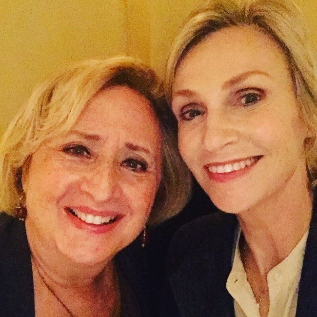 Jane Lynch (Right) with Marla Kirban in October 2017