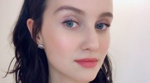Julia Goldani Telles