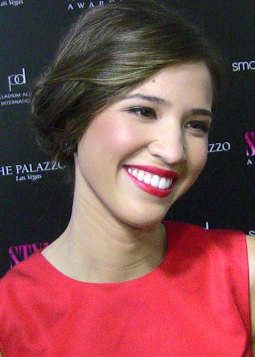 Kelsey Chow at the 2011 Hollywood Style Awards red carpet