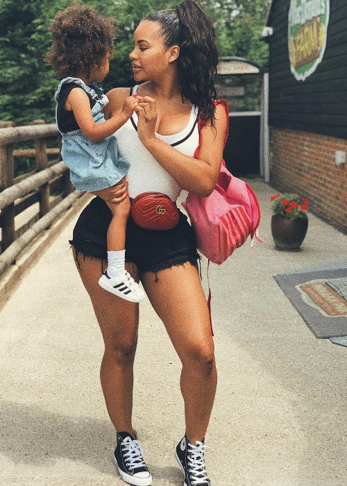 Lateysha Grace with her daughter in July 2018